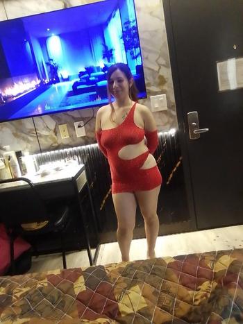 Selena, 26  female escort, Chico
